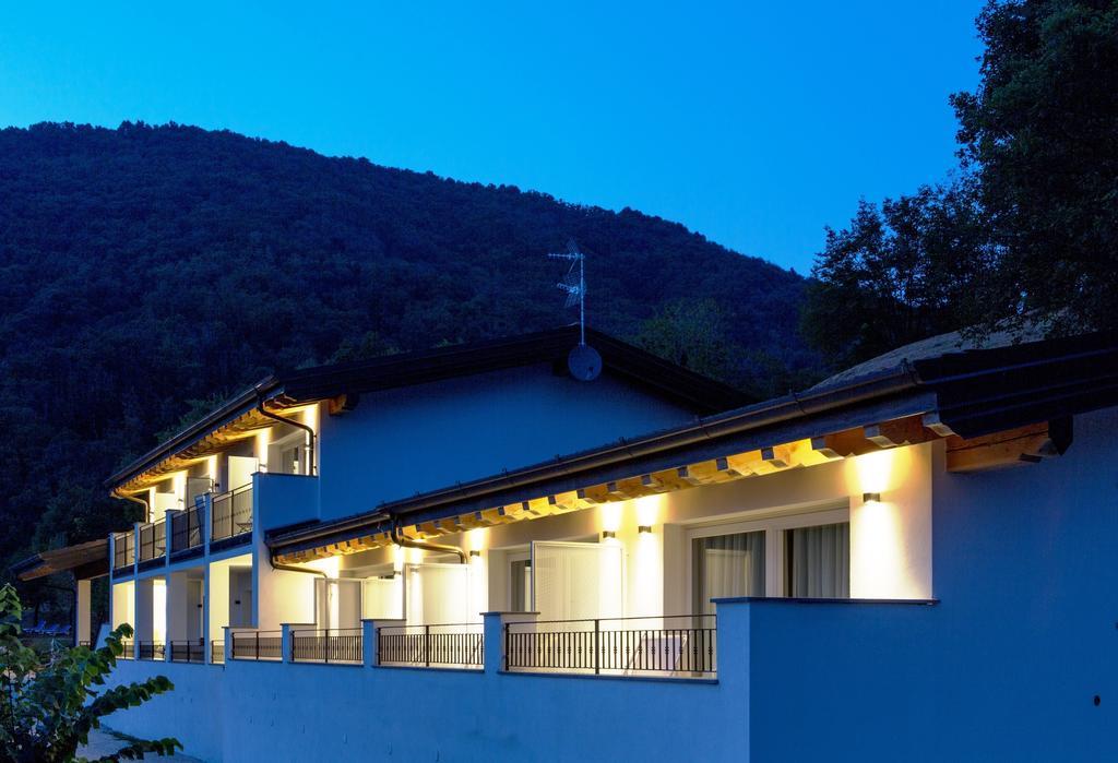 Il Bagnolo Eco Lodge Сало Экстерьер фото